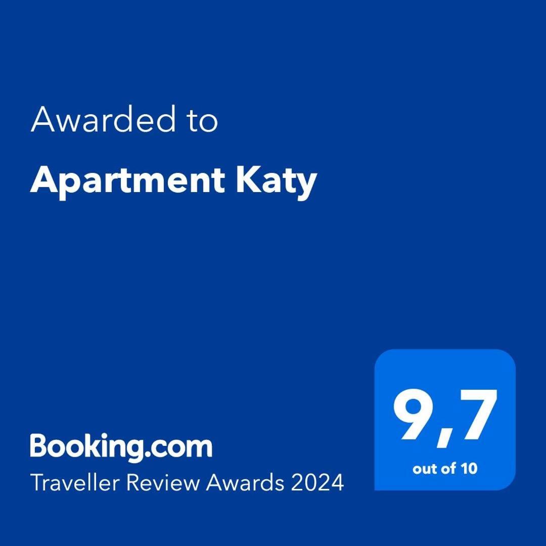 Apartment Katy Pula Exterior photo